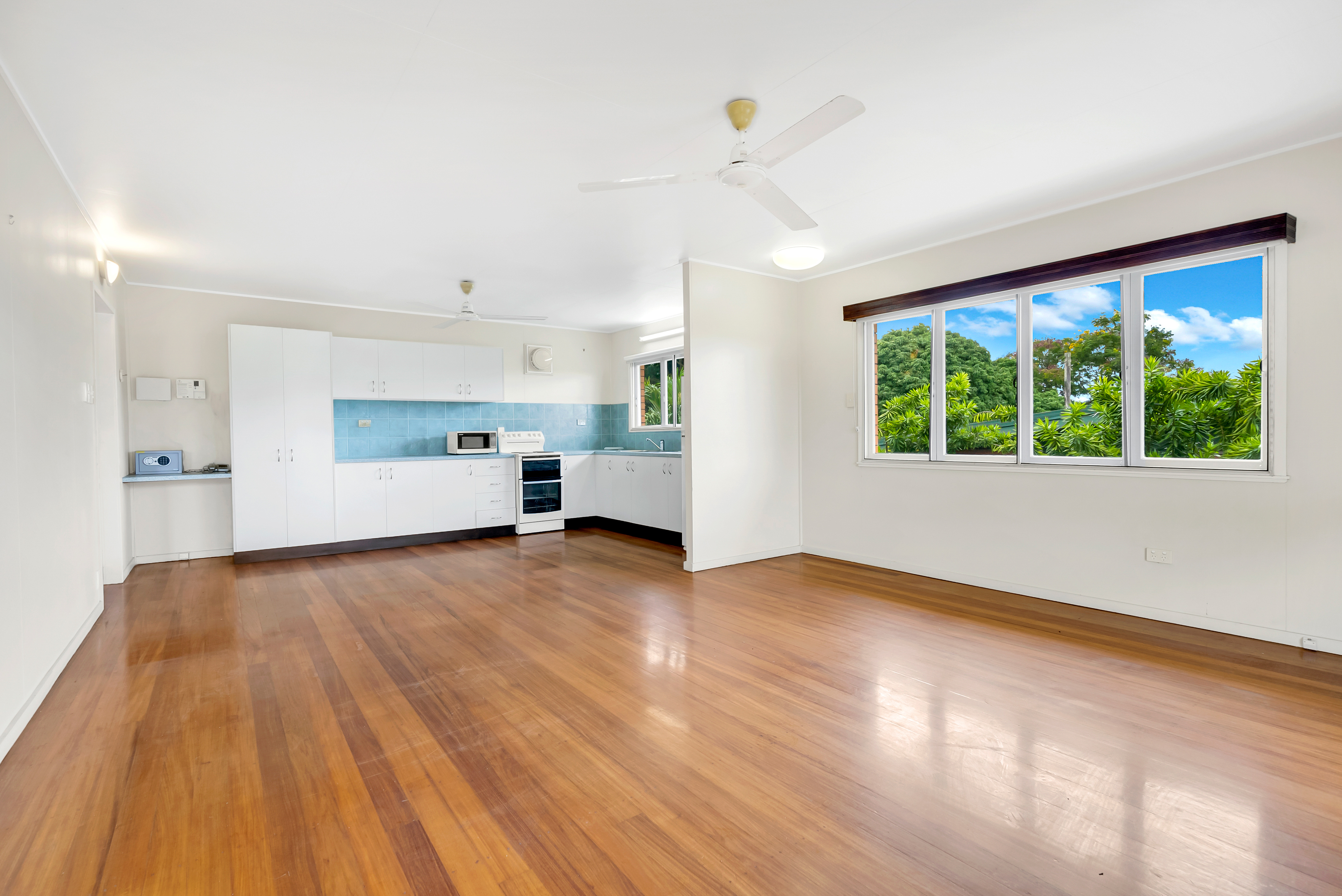 41 Curtin Street, Westcourt - Thumbnail 6