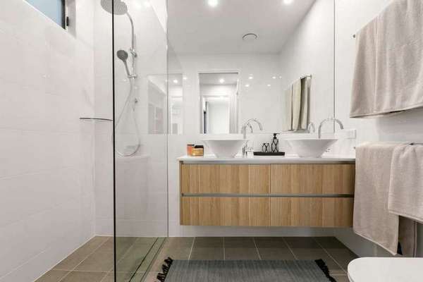 7B Denbeigh St, Parramatta Park - Thumbnail 8