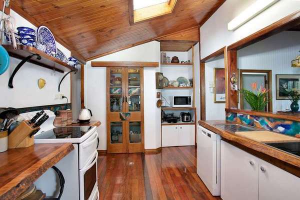 69 Old Smithfield Rd, Freshwater - Thumbnail 8