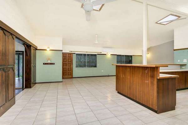 130 Cassowary St, Freshwater - Thumbnail 7