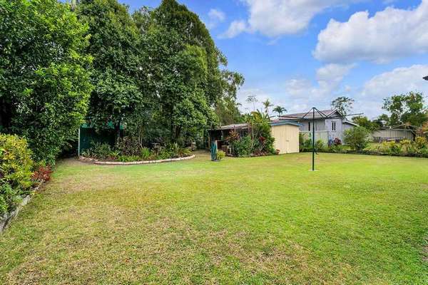 32 Morehead St, Bungalow - Thumbnail 3