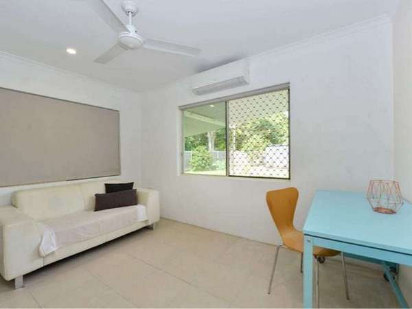 13 Torrance Ave, Edge Hill - Thumbnail 8