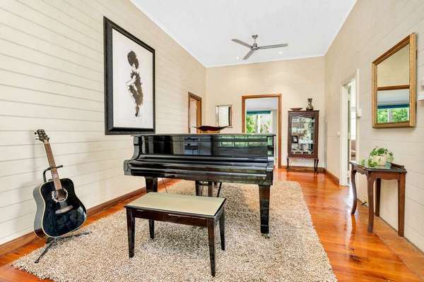 219 Harvey Rd, Redlynch - Thumbnail 8
