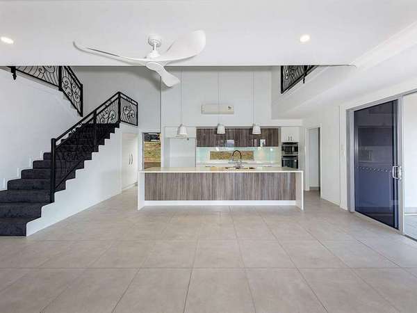 42 Treetop Dr, Mount Sheridan - Thumbnail 7