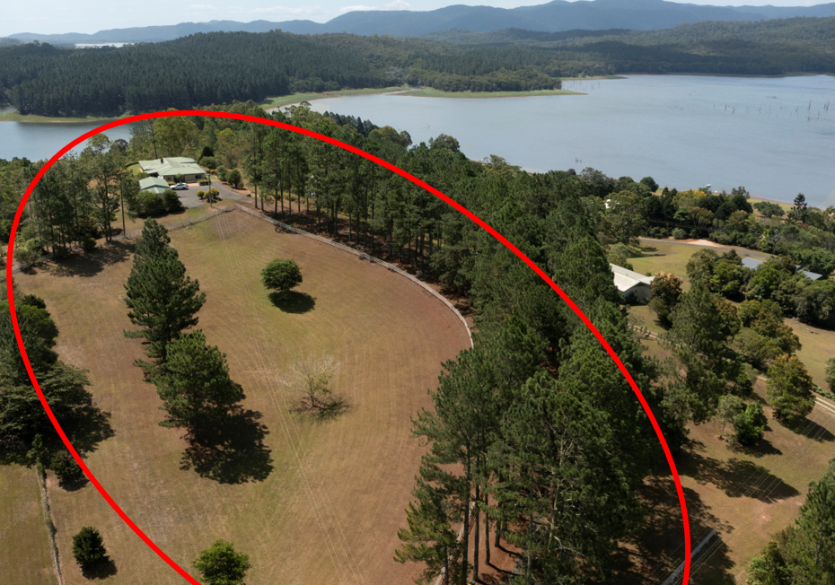 9 Old Boar Pocket Rd, Lake Tinaroo - Image 1