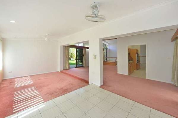 1 Norris St, Whitfield - Thumbnail 7