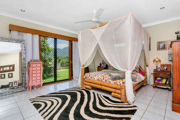 17-19 Robb Rd, Redlynch - Thumbnail 7