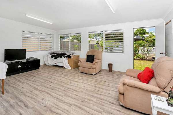 9 Hillview Cr, Whitfield - Thumbnail 4