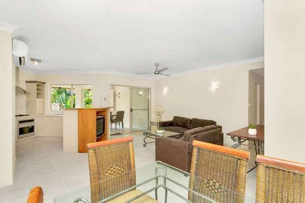 813/2-10 Greenslopes St, Cairns North - Thumbnail 4
