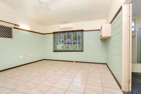 130 Cassowary St, Freshwater - Thumbnail 8