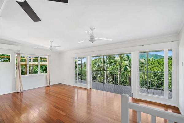 21 Bellevue Crescent, Edge Hill - Thumbnail 4