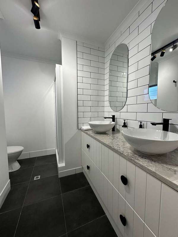 16/394 Mayers Street, Edge Hill - Thumbnail 4