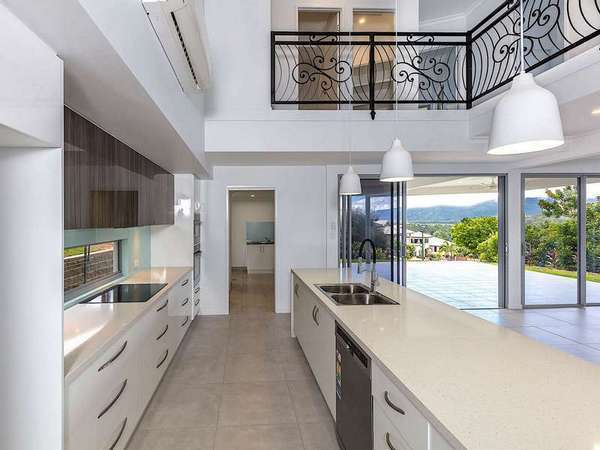 42 Treetop Dr, Mount Sheridan - Thumbnail 2