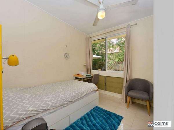 19 Daphne St, Redlynch - Thumbnail 7