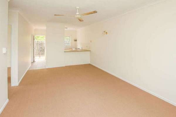 1/3 Ingham Court, Mooroobool - Thumbnail 4