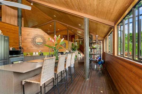 12 Esterina Cl, Redlynch - Thumbnail 7