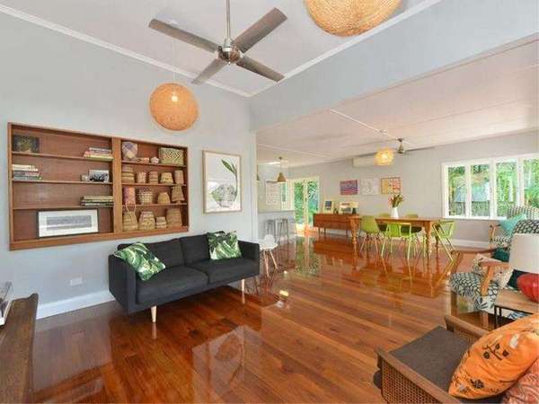 88 Hillview Cr, Whitfield - Thumbnail 2