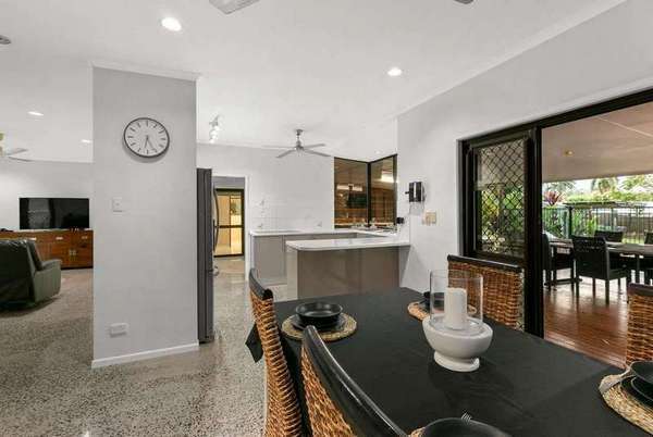 164 Harvey Road, Redlynch - Thumbnail 7