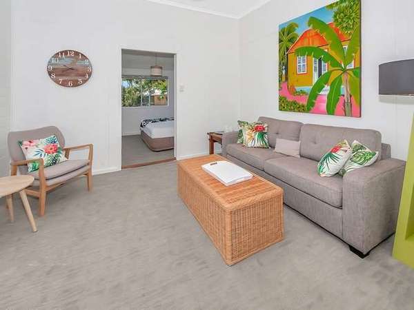 2 McKenzie St, Cairns North - Thumbnail 8
