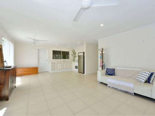 13 Torrance Ave, Edge Hill - Thumbnail 5