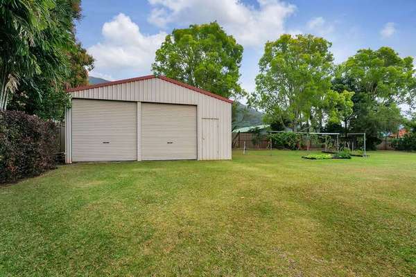 190-192 Redlynch Intake Rd, Redlynch - Thumbnail 4
