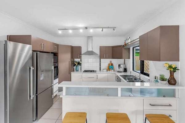 12 Roderick Street, Bentley Park - Thumbnail 6