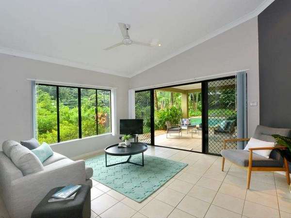 38-40 Cascades Dr, Redlynch - Thumbnail 2