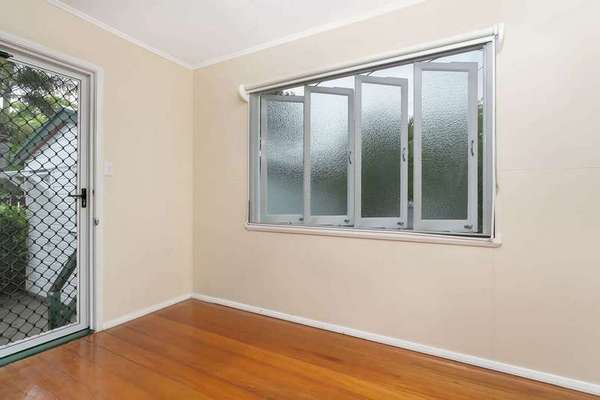 413 Draper St, Parramatta Park - Thumbnail 5