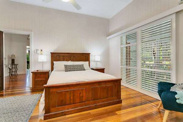 18A Duffy St, Freshwater - Thumbnail 4