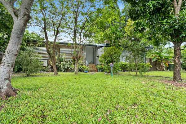 130 Cassowary St, Freshwater - Thumbnail 5