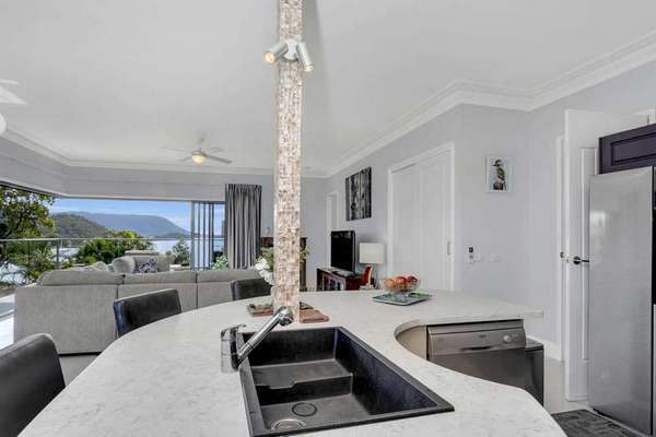 18 Dowsett Close, Yorkeys Knob - Thumbnail 7