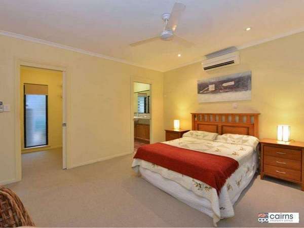30 Robson St, Kanimbla - Thumbnail 3