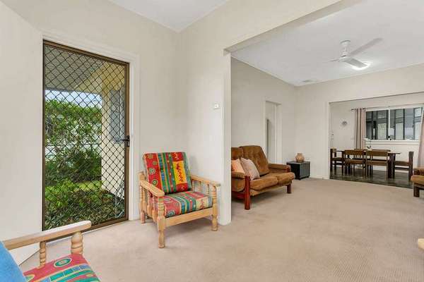 32 Morehead St, Bungalow - Thumbnail 8