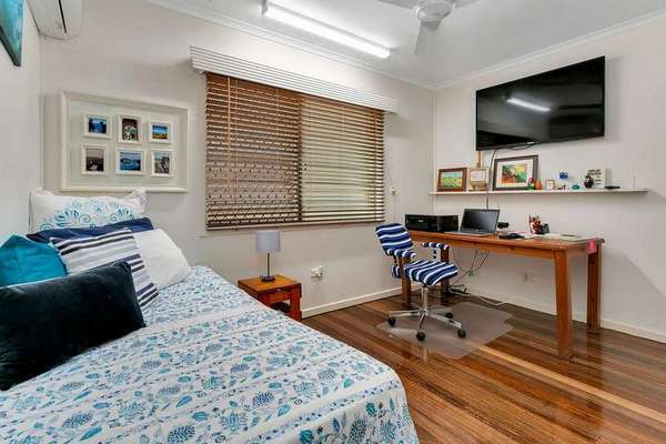 26 Amethyst St, Bayview Heights - Thumbnail 7