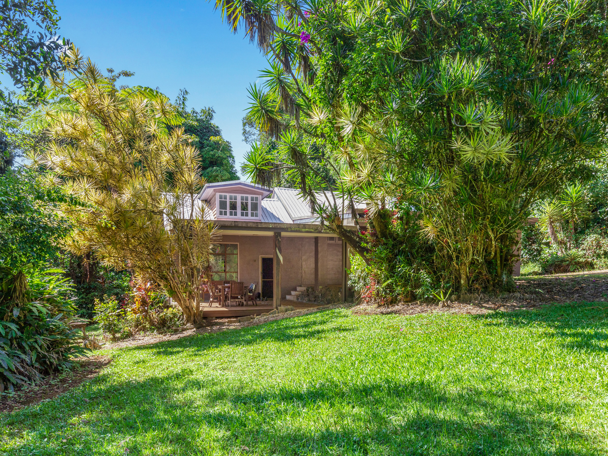 89 Gadgarra Road, Lake Barrine - Image 1