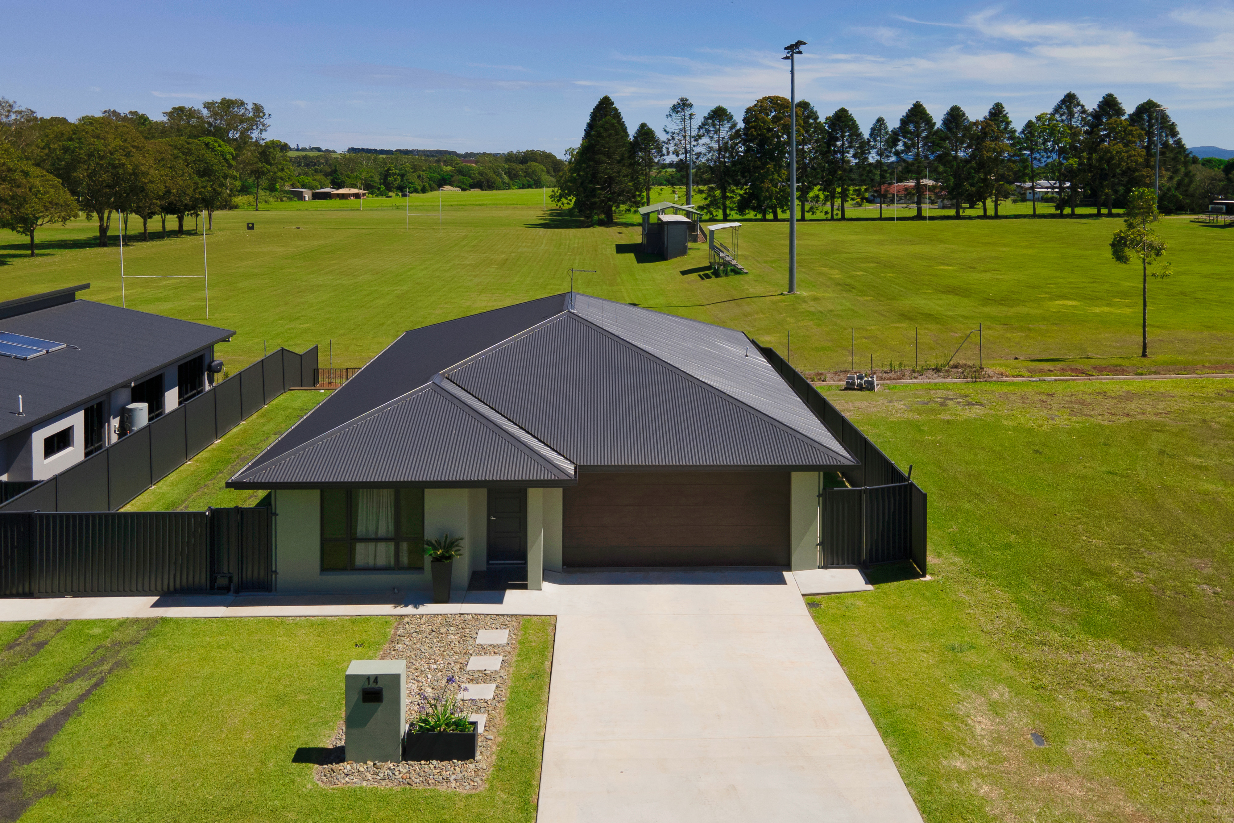 14 Driver Close, Atherton - Thumbnail 2