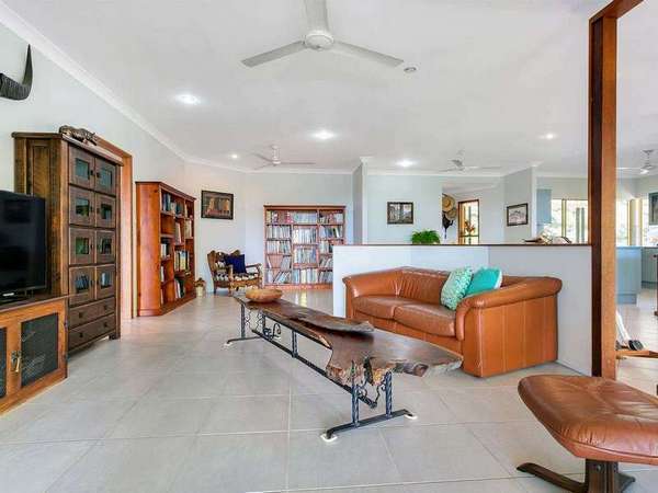 14 Nimrod Close, Speewah - Thumbnail 3