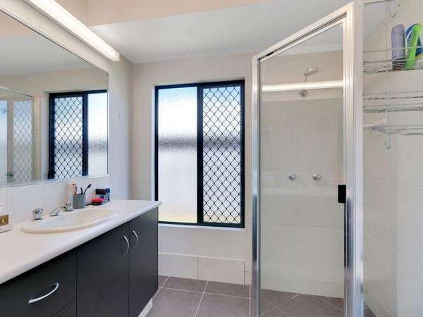 15 Roderick Street, Bentley Park - Thumbnail 8