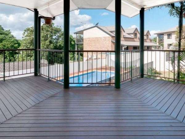 11 Allinga Close, Bentley Park - Thumbnail 3