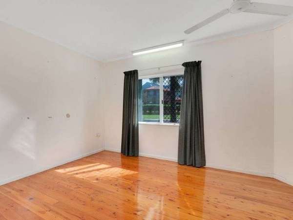 11 Allinga Close, Bentley Park - Thumbnail 6