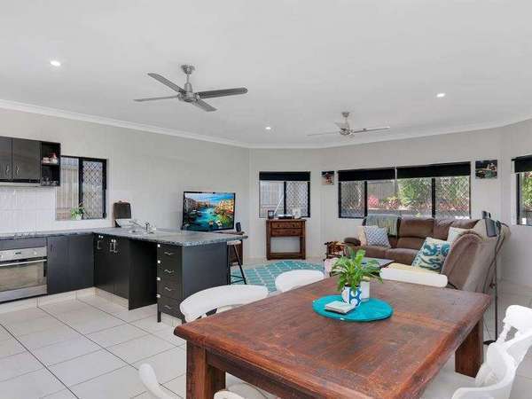 15 Roderick Street, Bentley Park - Thumbnail 3