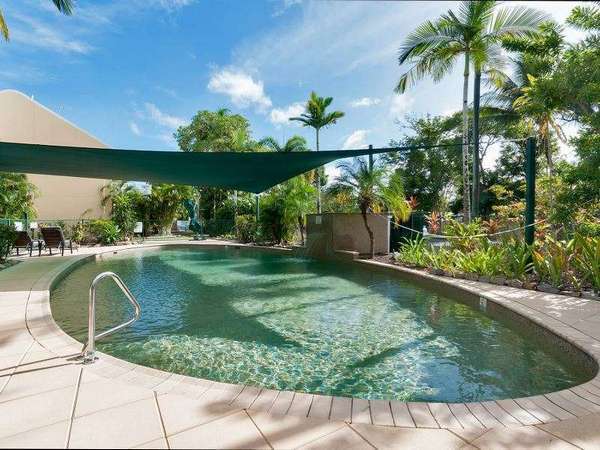 1/1-19 Poinciana Street, Holloways Beach - Thumbnail 2