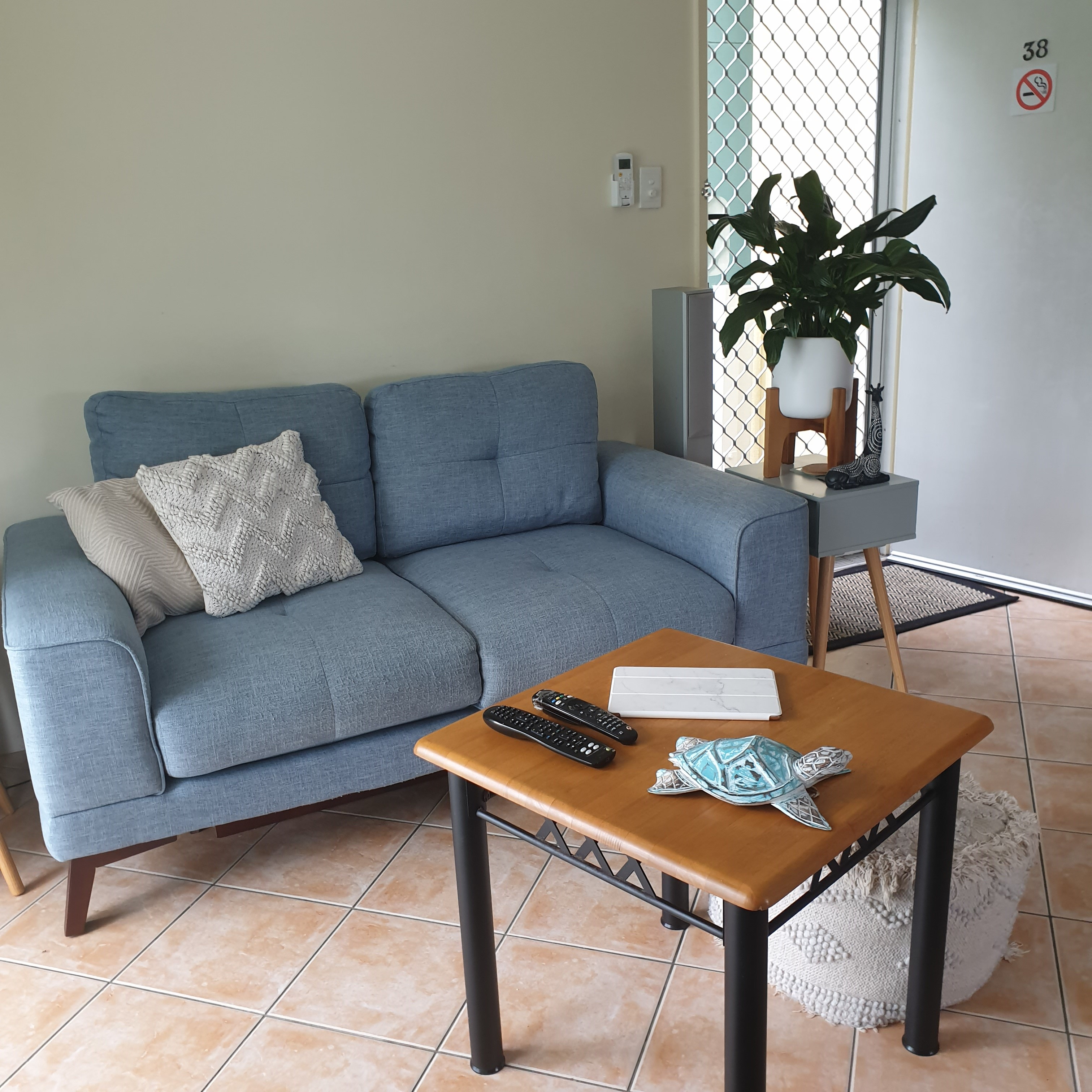 38/1-19 Poinciana Street, Holloways Beach - Thumbnail 4