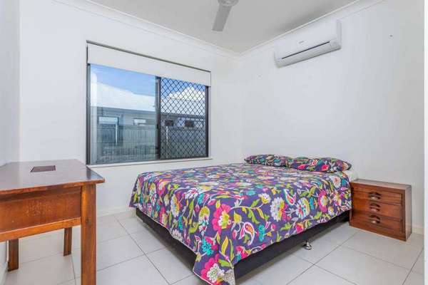 5 Bronson Road, White Rock - Thumbnail 8
