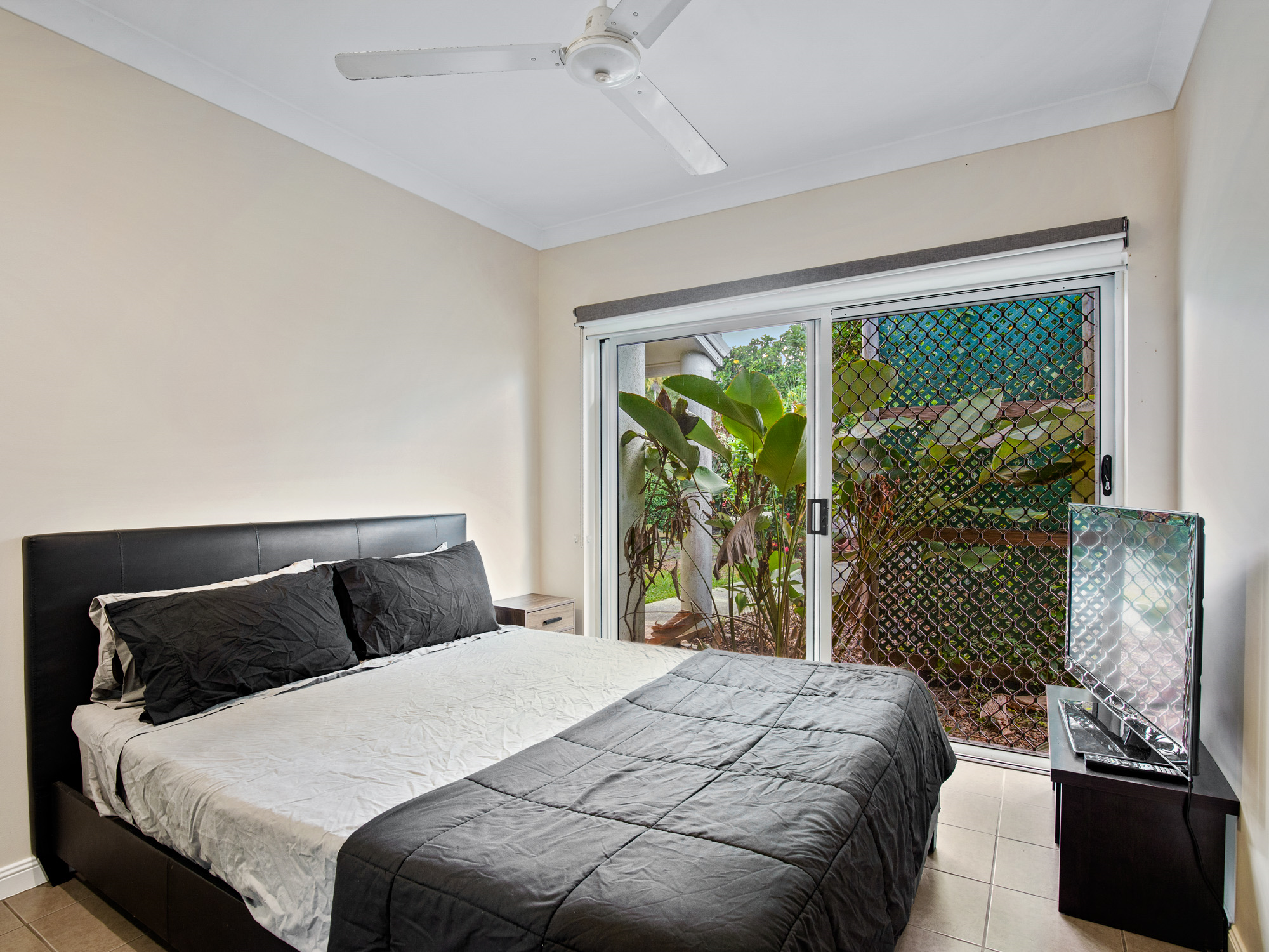 6 Garnet Street, Smithfield - Thumbnail 5