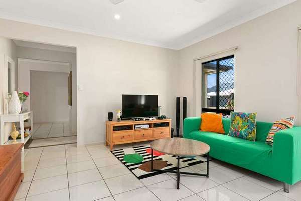 8 Frank St, Redlynch - Thumbnail 7