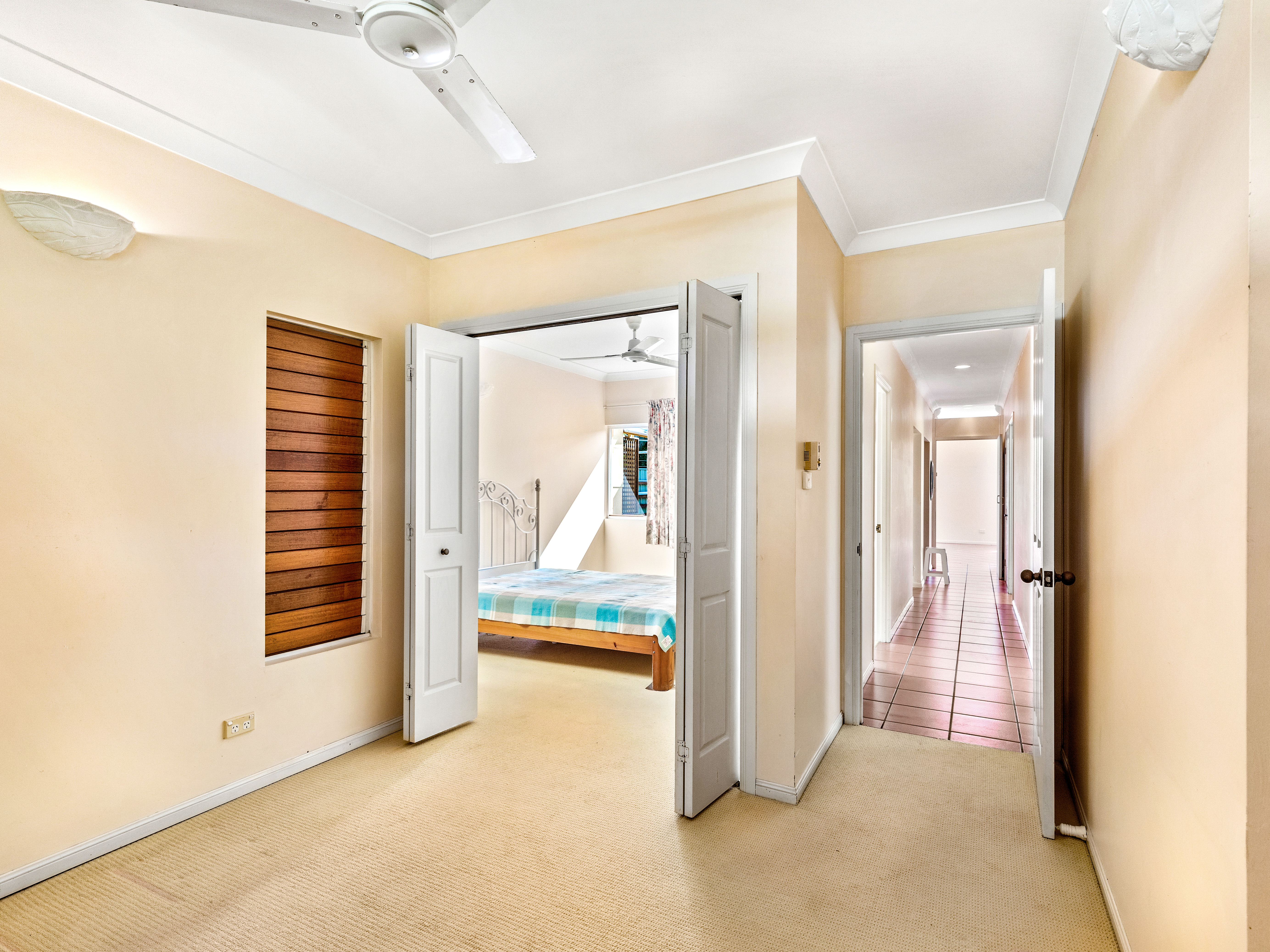 10 Opal Reef Court, Clifton Beach - Thumbnail 8