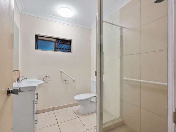 10/91 Hoare Street (entry via Wallace Street), Manunda - Thumbnail 3