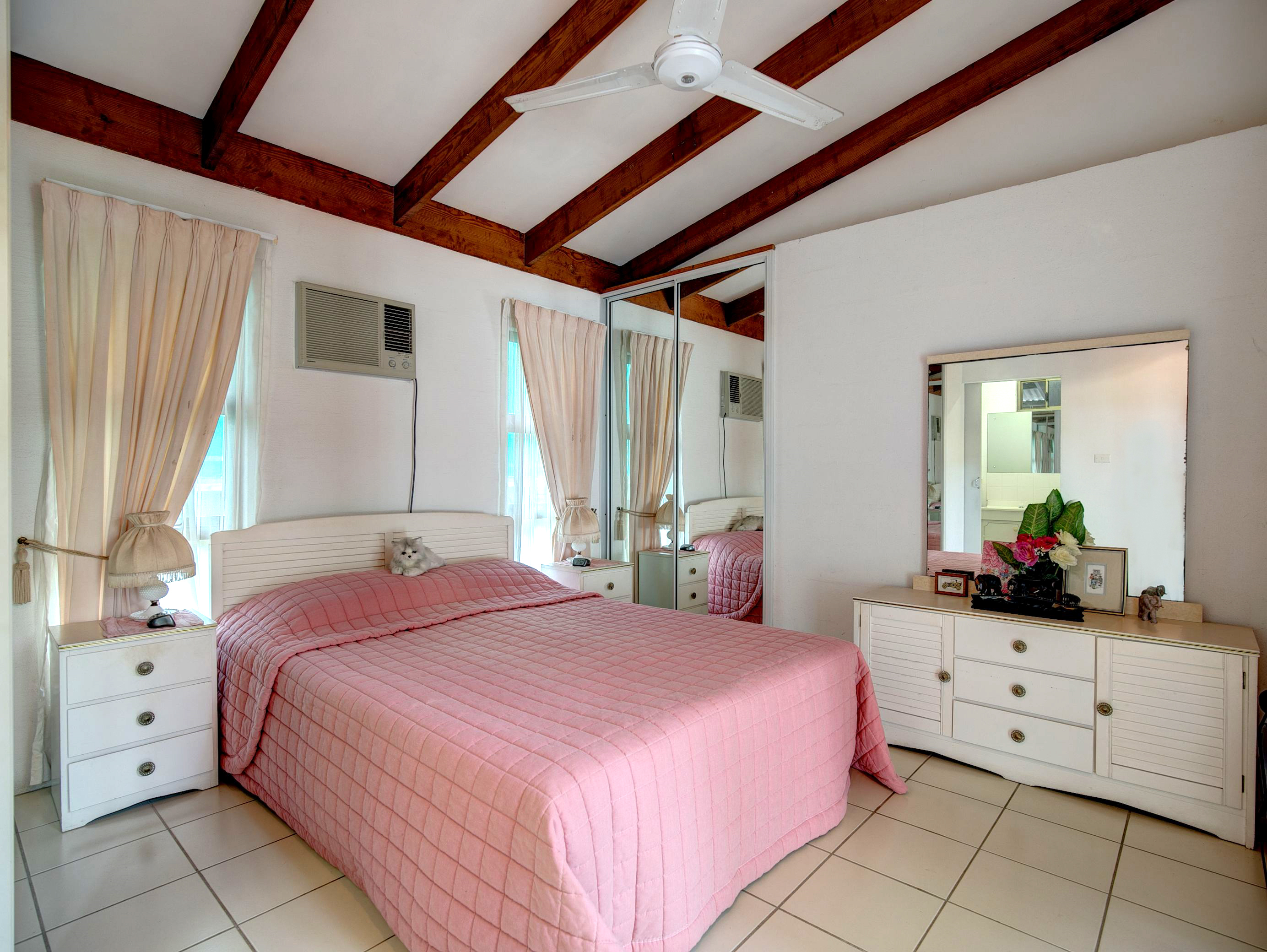 2 Michaelmas Close, Clifton Beach - Thumbnail 7