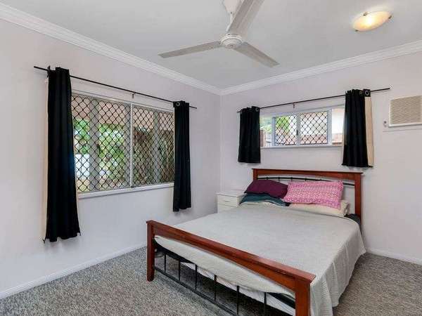 19 Myrtle Close, Mount Sheridan - Thumbnail 5